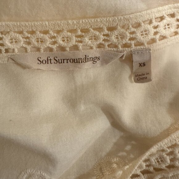 SOFT SURROUNDINGS Top Tunic peasant shirt cream crocheted lace embroidered XS - Picture 6 of 10